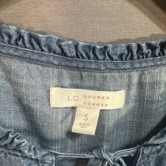 LC Lauren Conrad Chambray Ruffle Blouse - Picture 2 of 4